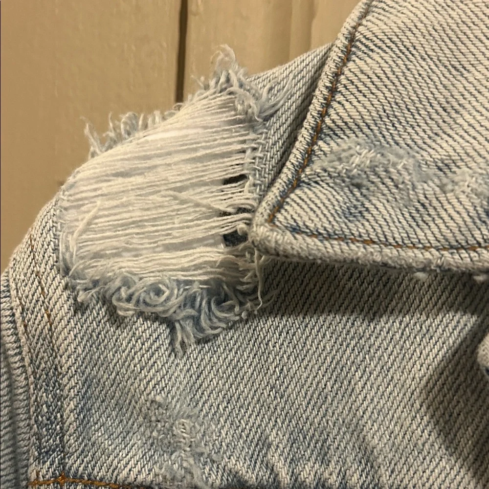 Distressed denim jacket - Picture 2 of 9